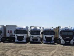 Soferi profesionisti C+E, curse interne si tur-retur extern